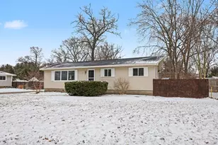 2479 Marcoux Ave, Muskegon, MI 49442 - Photo 4