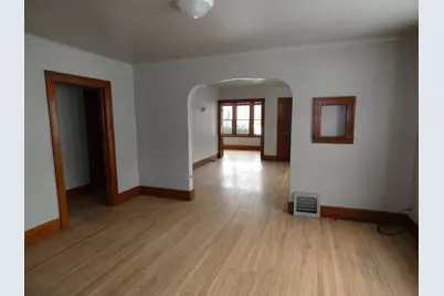 627 E Main Street, Benton Harbor, MI 49022 - Photo 10