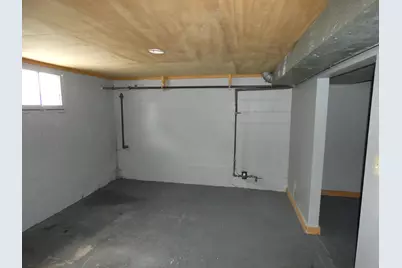 627 E Main Street, Benton Harbor, MI 49022 - Photo 24