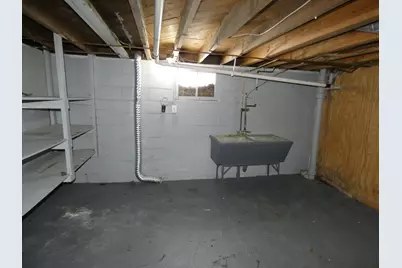 627 E Main Street, Benton Harbor, MI 49022 - Photo 22