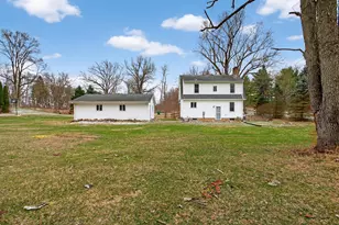 25953 D Dr S, Albion, MI 49224 - Photo 2