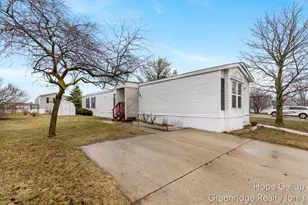 360 E Tuttle Rd, Ionia, MI 48846 - Photo 2