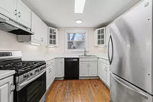 818 Gott St, Ann Arbor, MI 48103 - Photo 16