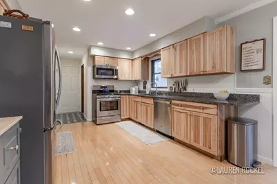 2721 Olderidge Court NE, Grand Rapids, MI 49525 - Photo 12