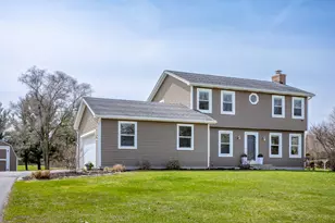 3558 Mistywood St SE, Caledonia, MI 49316 - Photo 2