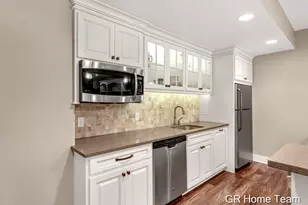 2520 Blackberry Ln NE, Grand Rapids, MI 49525 - Photo 52