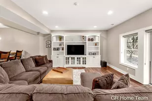 2520 Blackberry Ln NE, Grand Rapids, MI 49525 - Photo 56