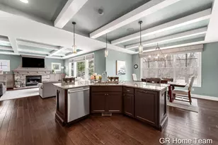 2520 Blackberry Ln NE, Grand Rapids, MI 49525 - Photo 14