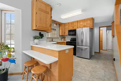 42979 County Road 665, Paw Paw, MI 49079 - Photo 8