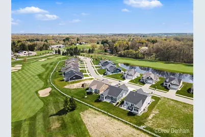 4219 Village Green Drive, Freeland, MI 48623 - Photo 2