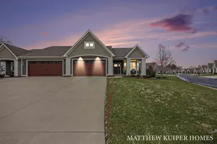 6505 Andre's Xing, Grandville, MI 49418 - Photo 2
