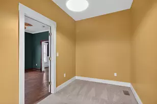 2636 Hickory St, Jackson, MI 49202 - Photo 8
