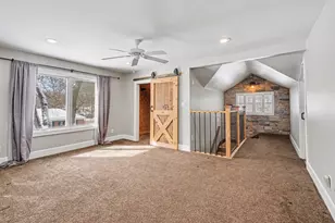 2407 Fairfield Ave, Kalamazoo, MI 49048 - Photo 18