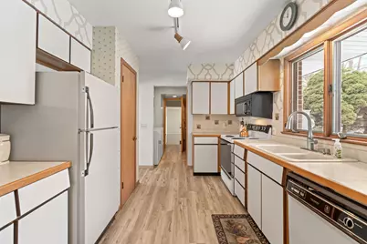 2095 Lakeshore Drive, Fennville, MI 49408 - Photo 14