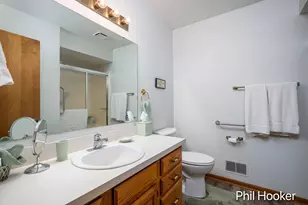 6779 Leisure Creek Dr SE, Caledonia, MI 49316 - Photo 14