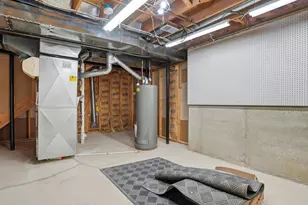 36580 N Pointe Dr, New Baltimore, MI 48047 - Photo 46