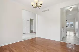 36580 N Pointe Dr, New Baltimore, MI 48047 - Photo 24