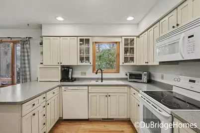 3101 Woodsboro Drive NE, Grand Rapids, MI 49525 - Photo 16