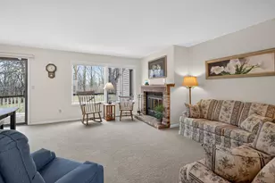 2811 S Wood Dale Dr, Jackson, MI 49203 - Photo 6