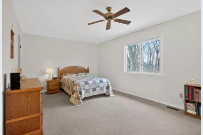 2811 S Wooddale Drive, Jackson, MI 49203 - Photo 32