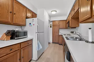 2811 S Wood Dale Dr, Jackson, MI 49203 - Photo 18