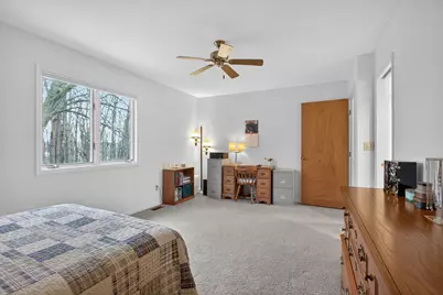 2811 S Wooddale Drive, Jackson, MI 49203 - Photo 36