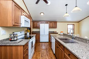 2481 W John Beers Rd, Stevensville, MI 49127 - Photo 18