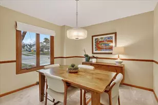 2719 Pine Dunes Dr SW, Wyoming, MI 49418 - Photo 18