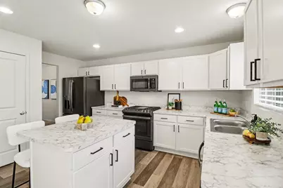 7200 Chandler Drive, Van Buren Township, MI 48111 - Photo 8