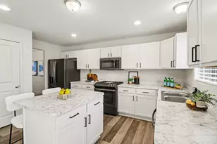 7200 Chandler Dr, Van Buren Township, MI 48111 - Photo 8