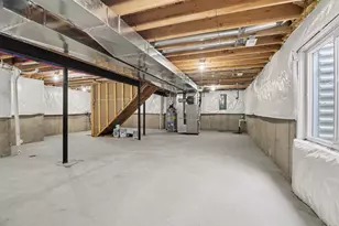 7200 Chandler Dr, Van Buren Township, MI 48111 - Photo 32