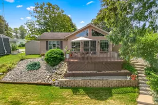 658 Fair Dr, Bronson, MI 49028 - Photo 1