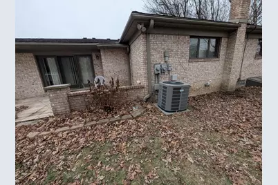 11235 Common Road, Warren, MI 48093 - Photo 2