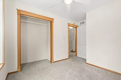 1070 N 3rd Street, Kalamazoo, MI 49009 - Photo 30