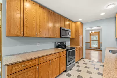 1070 N 3rd Street, Kalamazoo, MI 49009 - Photo 14