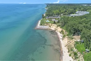 2928 Sundown Path, Stevensville, MI 49127 - Photo 16