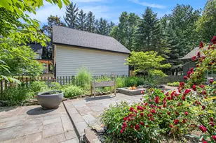 2928 Sundown Path, Stevensville, MI 49127 - Photo 8