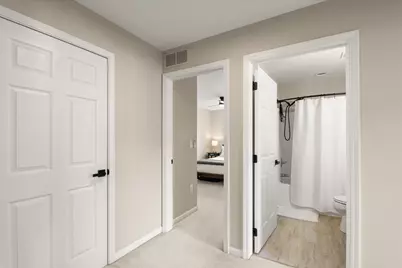 709 Fieldstone Circle W, Chelsea, MI 48118 - Photo 22