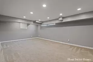 842 Giddings Ave SE, Grand Rapids, MI 49506 - Photo 52