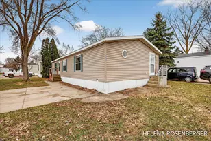 5032 Squaw Valley Ln, Allendale, MI 49401 - Photo 2