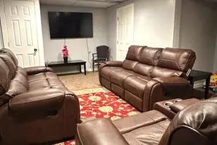 2010 Commonwealth Ave, Kalamazoo, MI 49006 - Photo 12