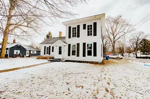 233 S Oak St, Sheridan, MI 48884 - Photo 1