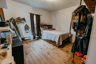 233 S Oak St, Sheridan, MI 48884 - Photo 12