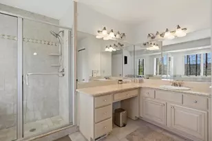 52018 Loon Ct, Shelby Twp, MI 48315 - Photo 18