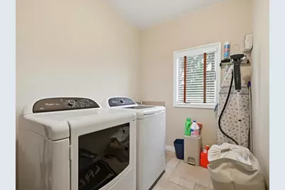 52018 Loon Court, Shelby Twp, MI 48315 - Photo 24