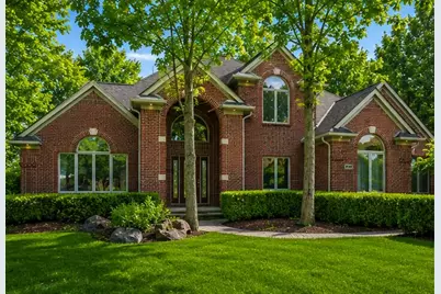 52018 Loon Court, Shelby Twp, MI 48315 - Photo 1