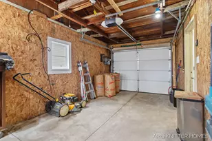 515 NW Ferndale Ave NW, Walker, MI 49534 - Photo 22