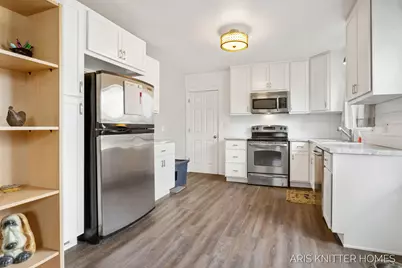 515 NW Ferndale Avenue NW, Walker, MI 49534 - Photo 6