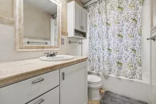 2839 Pebble Creek Dr, Ann Arbor, MI 48108 - Photo 18