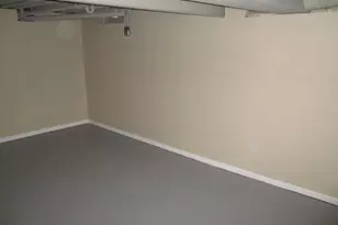 301 Buckingham Rd, Canton, MI 48188 - Photo 16